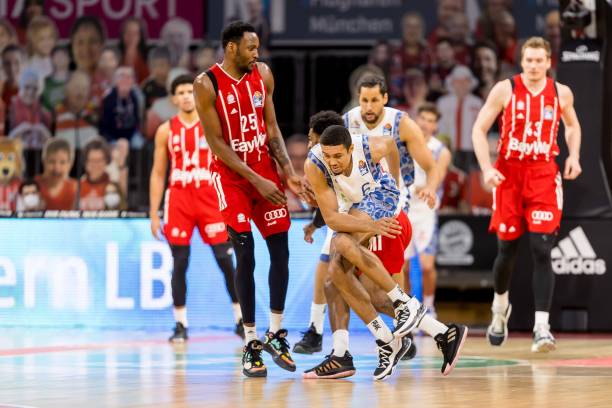 力球员的考 力球员的考