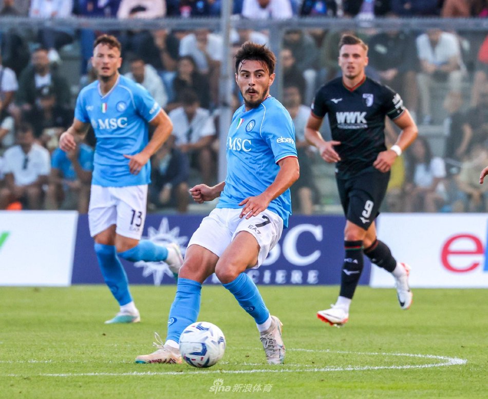 依靠流畅的 依靠流畅的