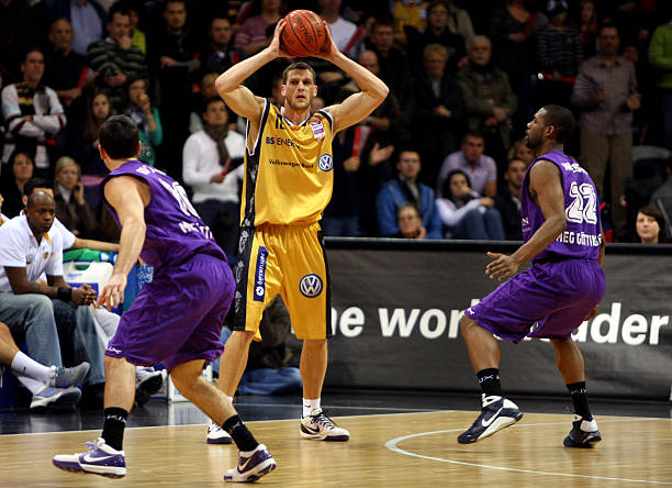 成功吸引了 成功吸引了