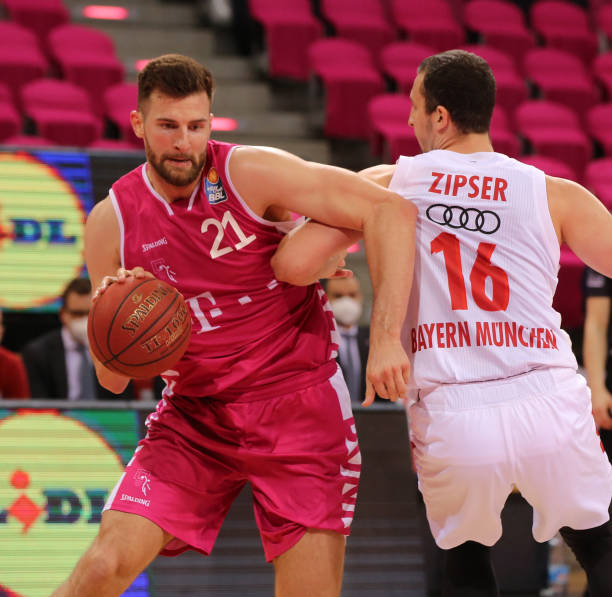 新登上冠军 新登上冠军